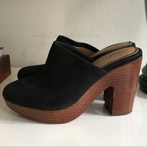 Splendid Mule Clogs in Black